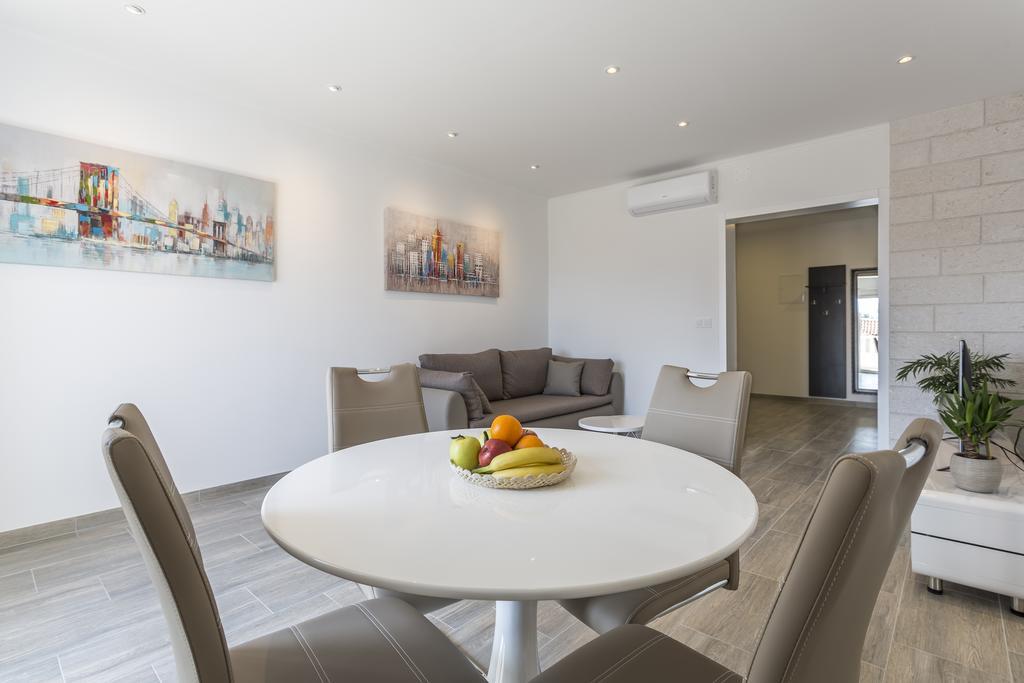 Apartments Biserka Bol Dış mekan fotoğraf